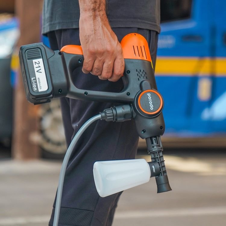 Porodo 4000mAh Portable Car Wash Machine Black/Orange Porodo 4000mAh Portable Car Wash Machine Black/Orange